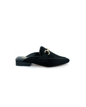 Mule Aretha hecho en cuero animal print color negro - Cecilia Fiorentini